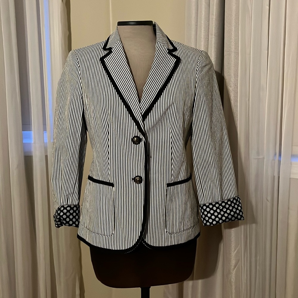 NWOT Jones New York classic blazer